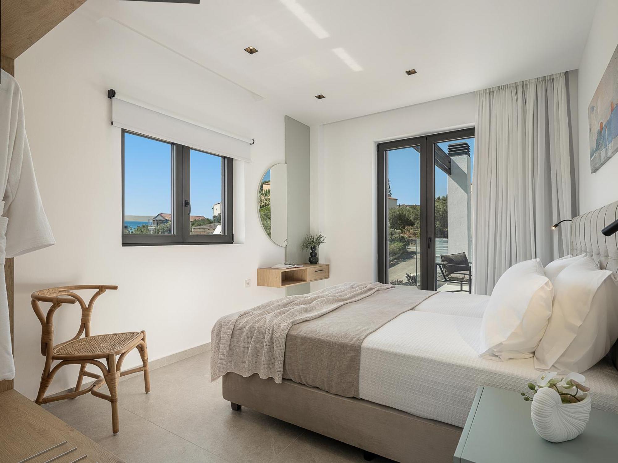 Avrilia Seaside Villa Heated Pool อัลมีรีดา ภายนอก รูปภาพ
